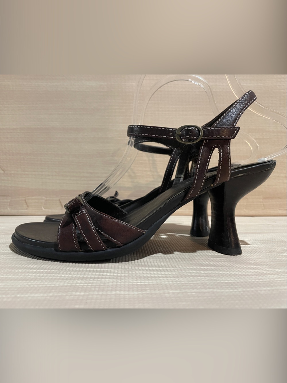 Reaction Kenneth Cole Dark Brown Leather Strappy Buckle Heels